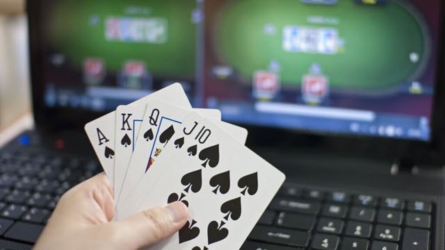 Game dau bai tri tue poker online hinh 2